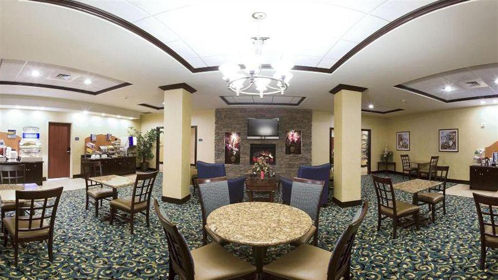 Holiday Inn Express & Suites Cookeville By Ihg Exterior photo
