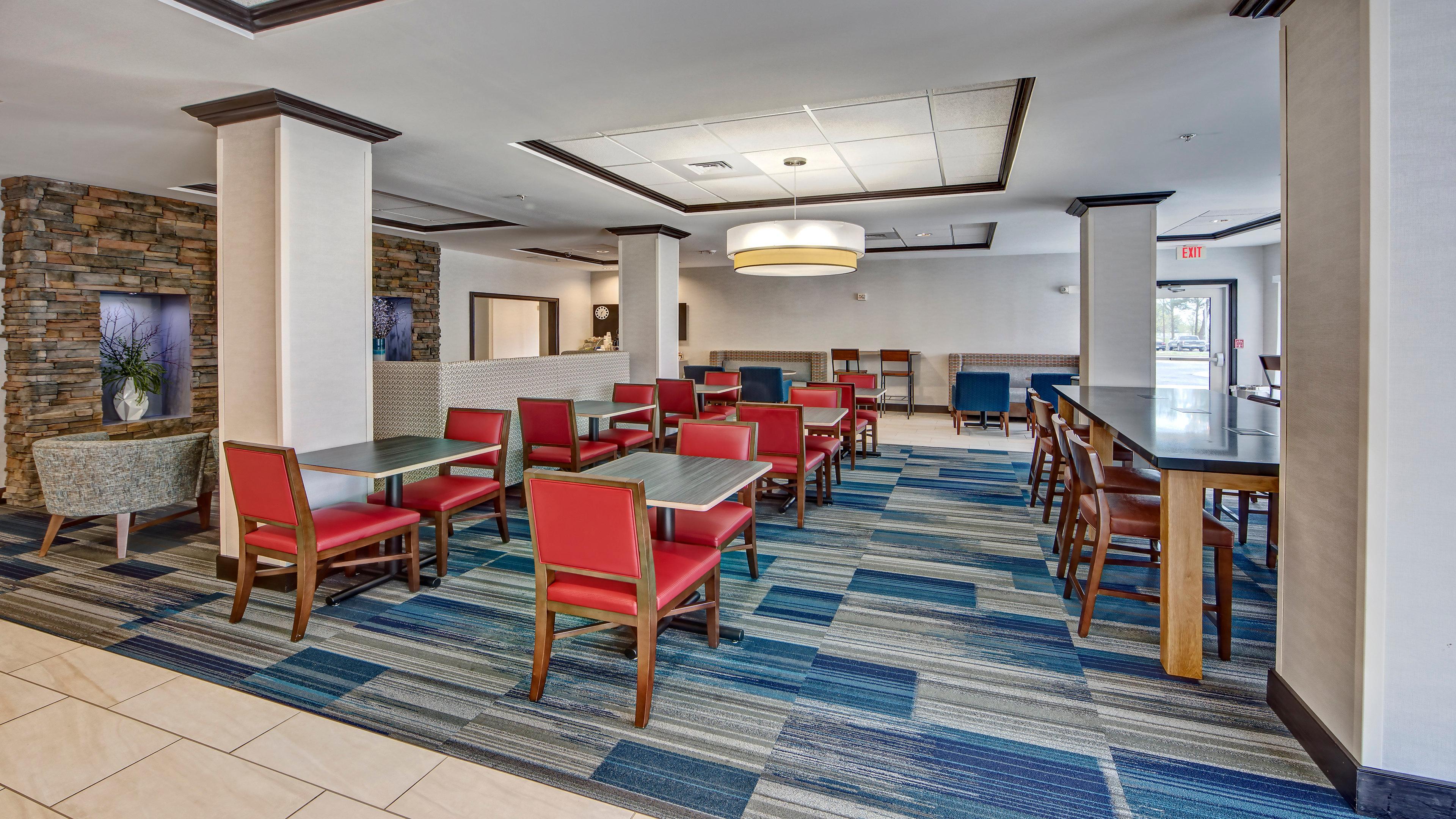 Holiday Inn Express & Suites Cookeville By Ihg Exterior photo