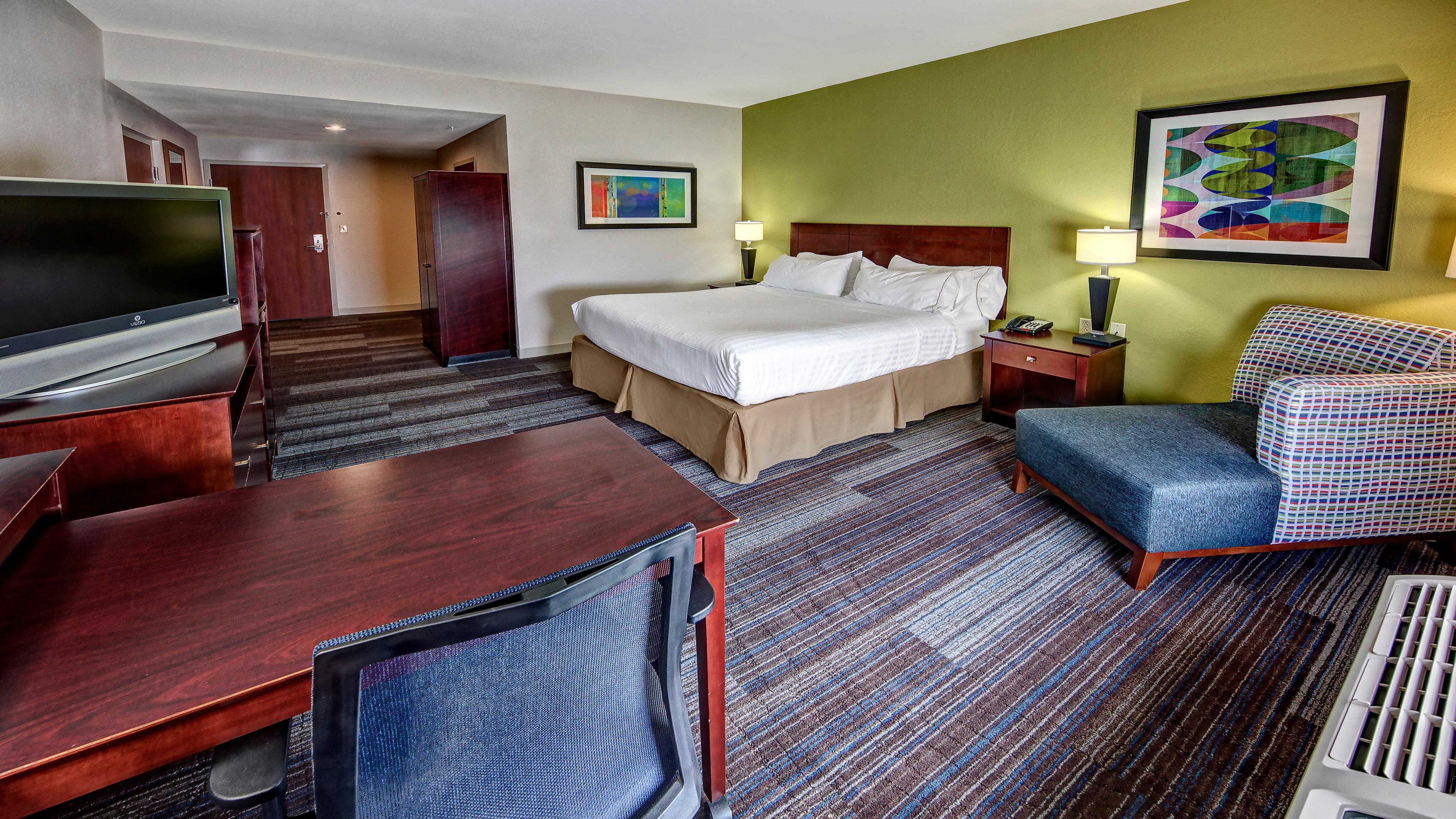 Holiday Inn Express & Suites Cookeville By Ihg Exterior photo